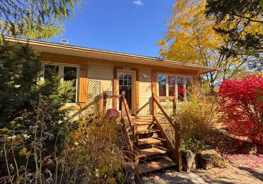 Bungalow à vendre - 281 67e Avenue, Laval (Chomedey), H7V2M1