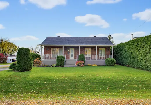 Maison à vendre - 210 Rue Célina, Terrebonne, J6Y 1M8