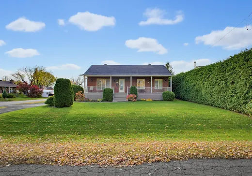 Maison à vendre - 210 Rue Célina, Terrebonne, J6Y 1M8