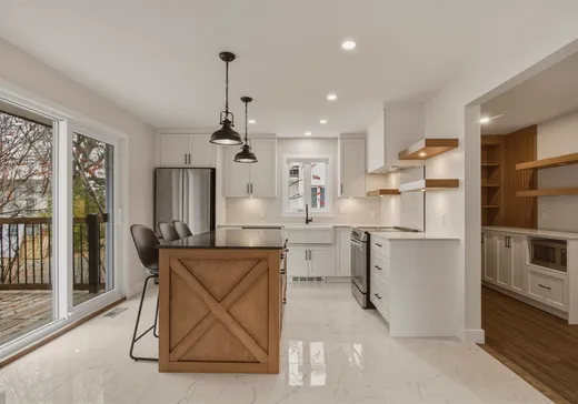 Maison à vendre - 64 Rue St-Patrice O., Magog, J1X 1V9