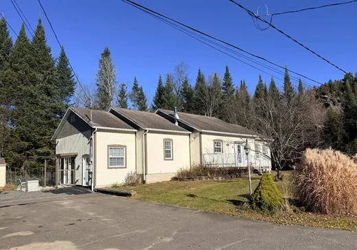 House for sale - 2595 Rue Émérence-Ducharme, Val David, J0T 2N0