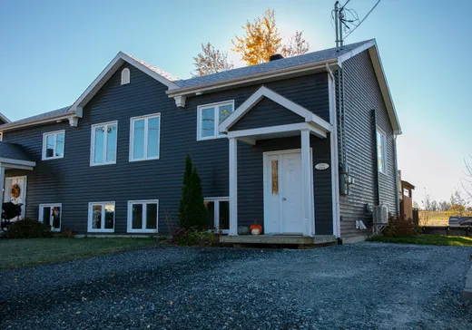 House for sale - 222 Rue du Hameau, Coaticook, J0B 1L0
