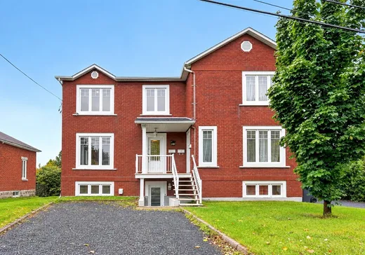 Maison à étages à vendre - 2489Z Boul. Mercure, Drummondville, J2A1G3