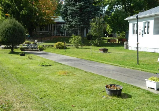House for sale - 37 Rue des Trois-Lacs, Plessisville, G6L 4A1
