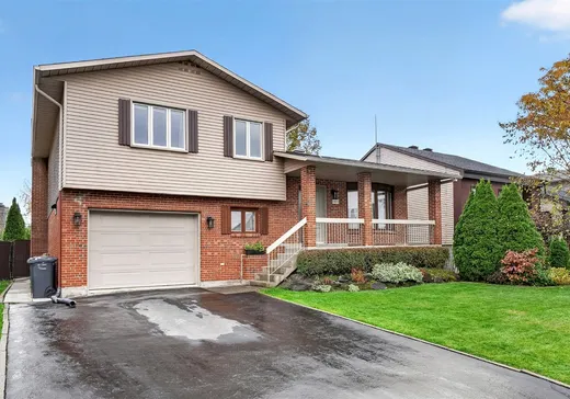 House for sale - 1052 Rue de Corinthe, Laval (Auteuil), H7K 3J3