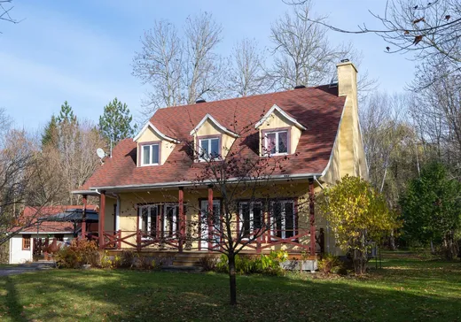 House for sale - 205 Mtée des Prés, Mont-Laurier, J9L 3G7