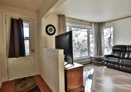 House for sale - 1117 Rue St-Pierre, Saint-Joseph-de-Sorel, J3R 1B4