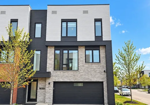 Maison à étages à vendre - 18085Z Rue de Brissac, Mirabel, J7J0Z1