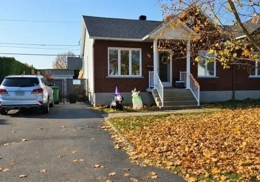 House for sale - 13 Rue Paré, Warwick, J0A 1M0