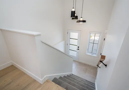 House for sale - 573 Rue Yvonne-L.-Bombardier, Valcourt, J0E 2L0