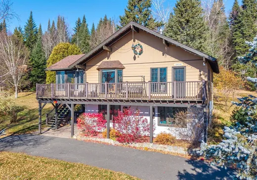 Maison à vendre - 2612 Ch. Brunet, Sainte-Agathe-des-Monts, J8C 0Z7