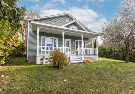 Bungalow à vendre - 668 Rue Patricia, Sherbrooke, J1G2N9